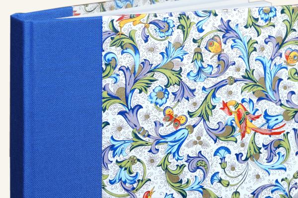 Elegantes Rezeptbuch im italienischen Design